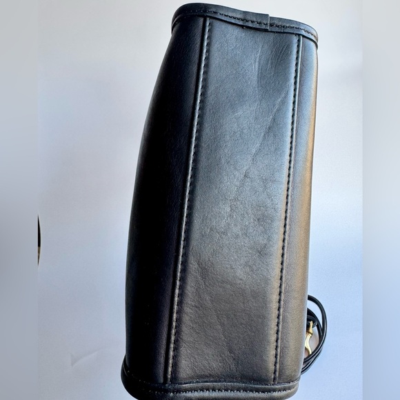 Vintage Coach Regina Handbag 9983 - Picture 7 of 12